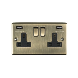 Switched Socket & USB Outlet - Antique Brass - 2 Gang - 2 Way - (EN2USBABB)