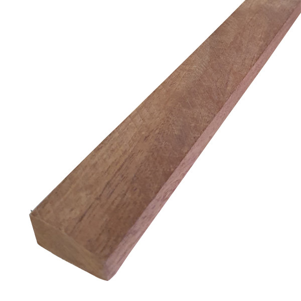 Red Hardwood Threshold 900mm - Per Length